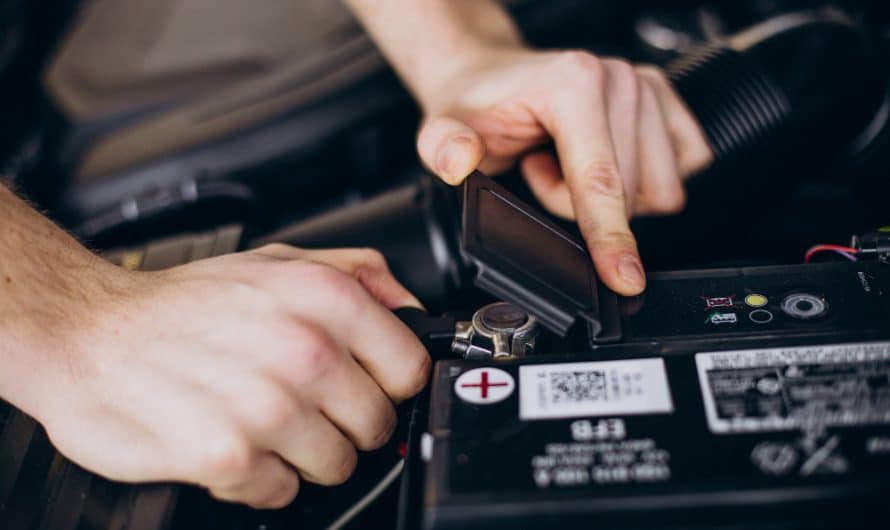 Les dernières avancées technologiques dans les batteries de voitures et motos électriques