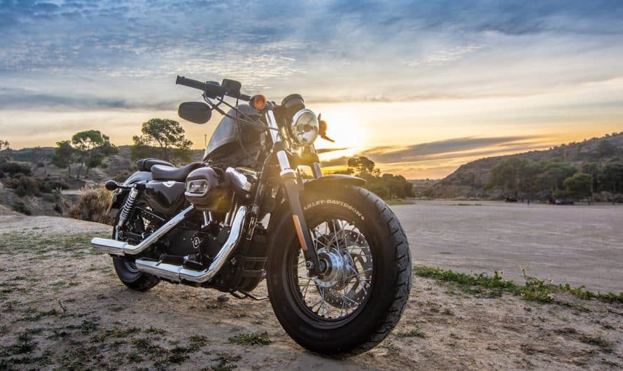 Ultimate guide to choosing winter motorcycle tires: safety and performance