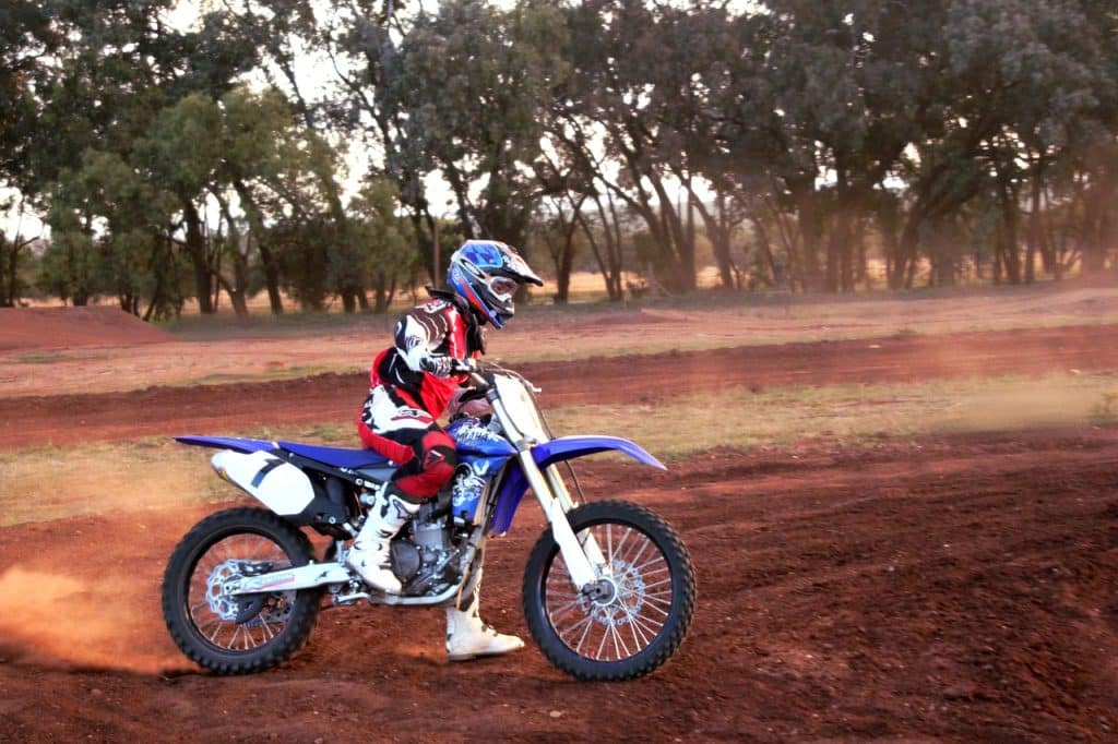 Moto-cross 