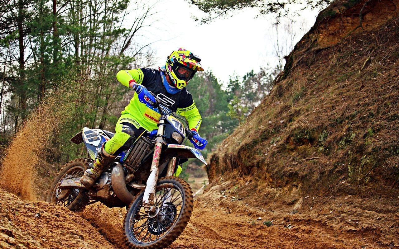 Moto-cross