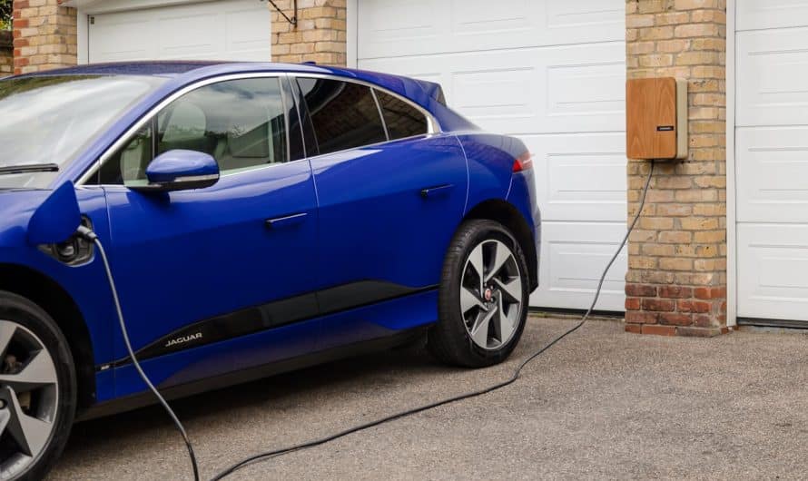 The different subsidies available in 2024 to buy an electric car